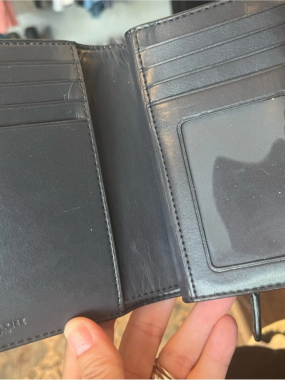 Coach Medium Corner Zip wallet